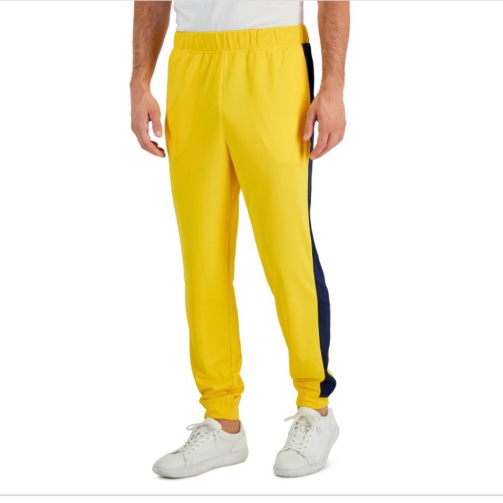 ID Ideology Men's Knit Yellow Joggers